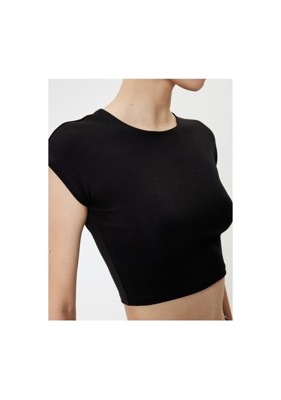 2y Gallery Kap Kol Bisiklet Yaka Kadın Tişört: Modal Karışımlı Slim Fit 11-0103