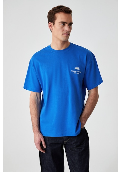 Grımelange Khary Erkek Nakış Detaylı %100 Organik Pamuk Oversize Bisiklet Yaka Saks Mavi T-shirt Saks Mavi Grımelange Khary Erkek Nakış Detaylı %100 Organik Pamuk Oversize Bisiklet Yaka Saks Mavi T-shirt Saks Mavi
