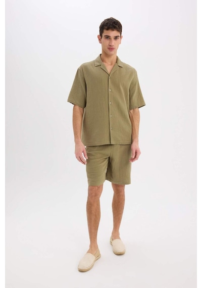 DeFacto %100 Pamuk Relax Fit Müslin Cepli Basic Düz Bermuda Şort C7589AX25SMKH436