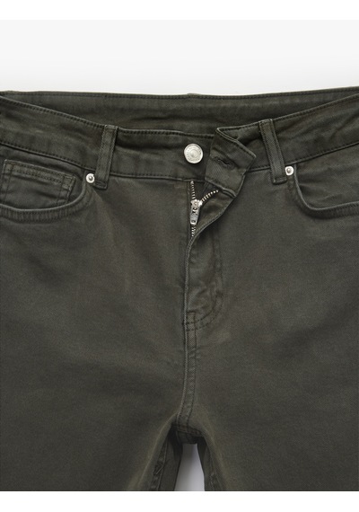 Koton Pamuklu Dar Kalıp Düğmeli Cepli İspanyol Paça Crop Jean Pantolon - Kick Flare Jeans Kahverengi 7wal40004mw Kahve Koton Pamuklu Dar Kalıp Düğmeli Cepli İspanyol Paça Crop Jean Pantolon - Kick Flare Jeans Kahverengi 7wal40004mw Kahve