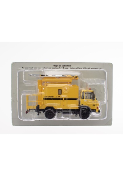 1:43 Atlas 1977 Berliet 620 Kb Truck 53 Surveillance De Lignes Aerinnes Piattaforma