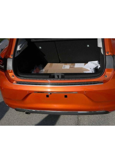 Renault Clio 5 Krom Arka Tampon Eşiği Taşlı 2019 ve Sonrası