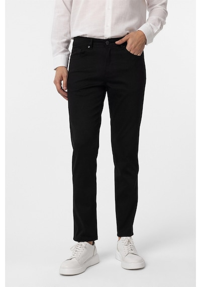 Süvari Siyah Slim Fit 5 Cep Kalıp Armürlü Kanvas Pantolon-35421 Siyah Süvari Siyah Slim Fit 5 Cep Kalıp Armürlü Kanvas Pantolon-35421 Siyah