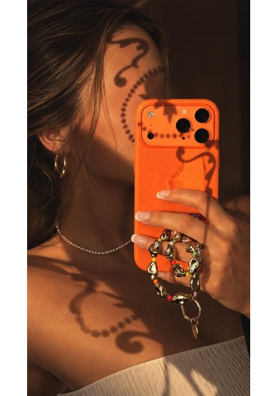 Gold Metalik Boncuklu Serenay Telefon Charmı Renkli Boncuk Detaylı Telefon Askısı Ve Telefon Aksesuarı