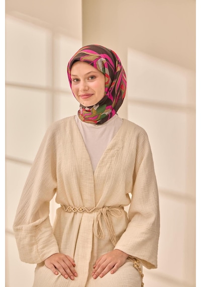 Silk Home Olinda İpek Eşarp 47003-02 Soluk Siyah, Kırmızı, Yağ Yeşili, Fuşya