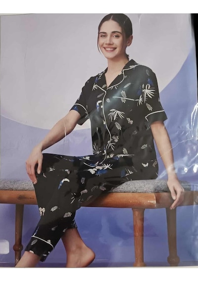Miss Klein Kadın Büyük Beden Gömlek Yaka Pamuklu Likralı Kısa Kol Pijama Takımı 1138 - 1 Adet Siyah Miss Klein Kadın Büyük Beden Gömlek Yaka Pamuklu Likralı Kısa Kol Pijama Takımı 1138 - 1 Adet Siyah