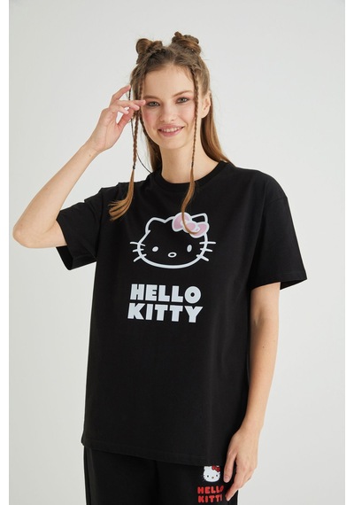 Hello Kitty Lisanslı Baskılı Basic T-shirt Kalıp Pamuk Renkli Hello Kitty Lisanslı Baskılı Basic T-shirt Kalıp Pamuk Renkli