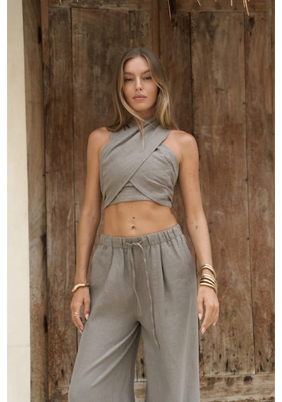 Mai Collection Mai Studios Co. Moira Füme Keten Crop Pantolon Takım Füme Mai Collection Mai Studios Co. Moira Füme Keten Crop Pantolon Takım Füme