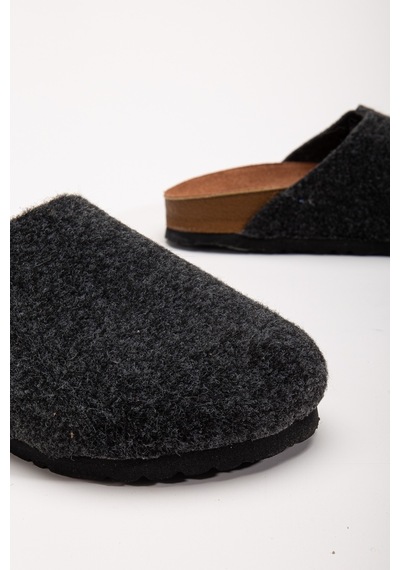 Polomia Comfort Kadın Mantar Taban Eva Konfor Moda Kışlık Önü Kapalı Keçe Model Sabo Outdoor Günlük Rahat Ev Terlik Siyah