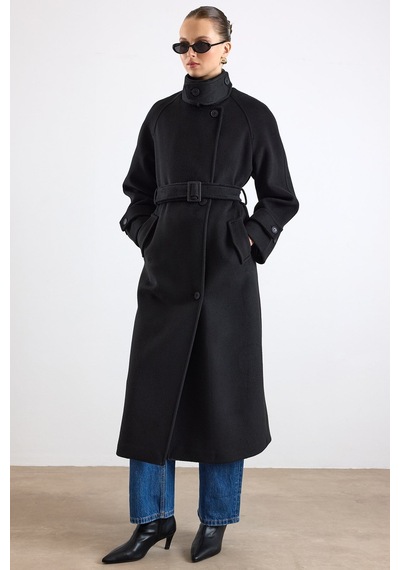 Olcay Dik Yaka Pat Detaylı Oversize Kaban Siyah 3177