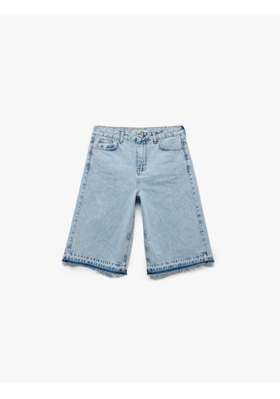 Koton Pamuklu Pis Paça Düğmeli Cepli Denim Bermuda Şort Açık İndigo 5sal40316md Açık İndigo Koton Pamuklu Pis Paça Düğmeli Cepli Denim Bermuda Şort Açık İndigo 5sal40316md Açık İndigo