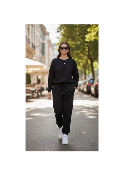 The Kadın %100 Pamuk 3 İplik Siyah Jogger Alt Cepli Normal Kalıp Siyah