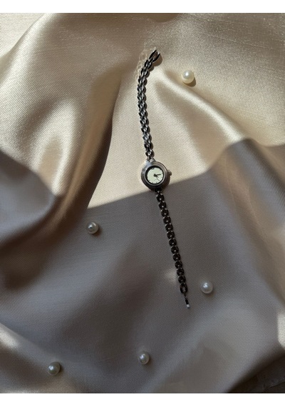 Retro Minimal Hasır Kordon Vintage Kadın Kol Saati Gümüş