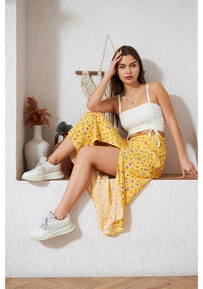 Darlin Moda Sarı Çiçek Desenli Yırtmaçlı Midi Etek DM2014 Sarı