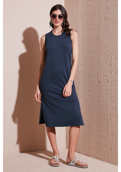 Lela Regular Fit Bisiklet Yaka Yırtmaç Detaylı Basic Midi Bayan Elbise 5866160 Füme