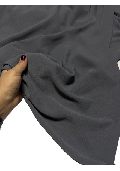 Dökümlü Likralı Kumlu Krep Kumaş 150 Cm En Kırışmaya Dayanıklı, Elbise Ve Giyimlik Kumaş Gri