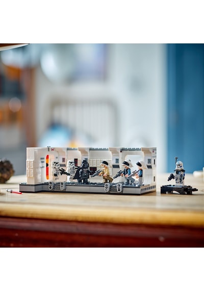 LEGO® 75387 Star Wars™ Tantive IV™’e Biniş 502 Parça