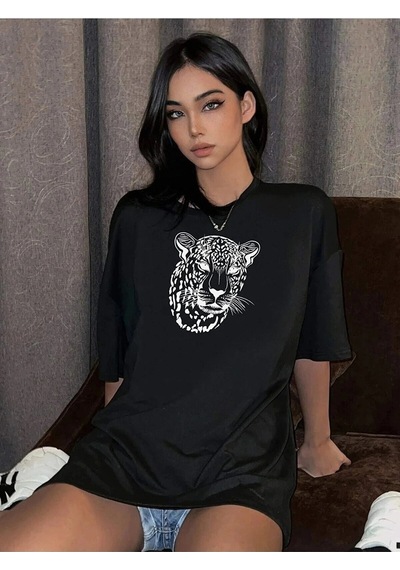 Startmore Kadın Beyaz Leopar Figür Baskılı Oversize T-shirt Siyah