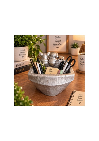 Dekoratif Hayvan Figürlü Masaüstü Organizer Kalemlik Takı Toka Anahtar Düzenleyici Çok Amaçlı Polyester 14x19 Cm Gümüş