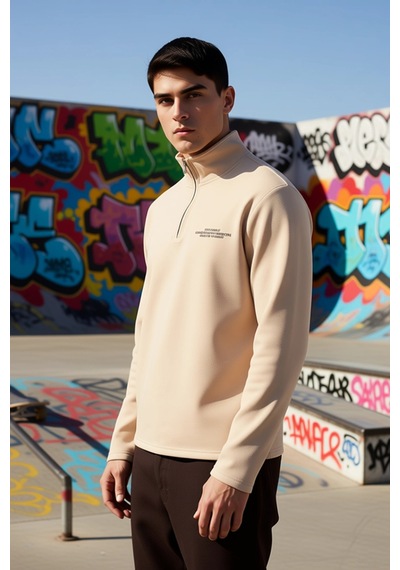 Benerly Erkek Dik Yaka Standart Kol Nakışlı Sweatshirt Fonksiyonel Dayanı Bej