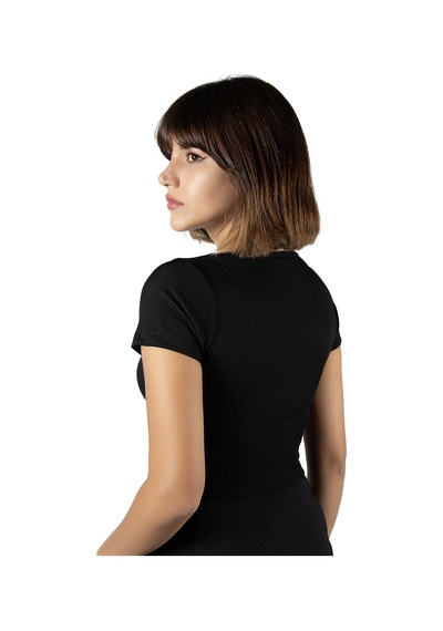 Terapi Men 2'li Paket Açık Mavi Siyah Havuz Yaka Fitted/vücuda Oturan Kısa Kol Crop Tişört Açık Mavi Siyah Terapi Men 2'li Paket Açık Mavi Siyah Havuz Yaka Fitted/vücuda Oturan Kısa Kol Crop Tişört Açık Mavi Siyah