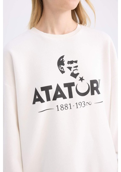 DeFacto Oversize Geniş Kalıp Bisiklet Yaka Atatürk Baskılı Sweatshirt E5447AX24WNWT32