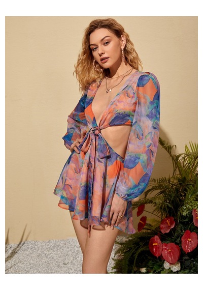 Fashion Cocktail Derin Dekolteli Bağlamalı Uzun Kollu Şirin Astırı Şortlu Bağlamalı Tulum Mavi Fashion Cocktail Derin Dekolteli Bağlamalı Uzun Kollu Şirin Astırı Şortlu Bağlamalı Tulum Mavi