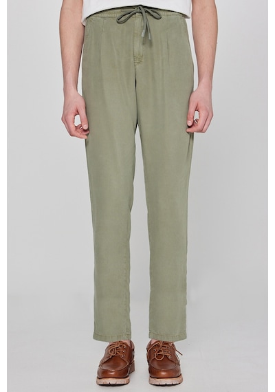 Wrangler Regular Fit Normal Bel Düz Paça Pantolon Erkek Pantolon W2610167 X45 Olive