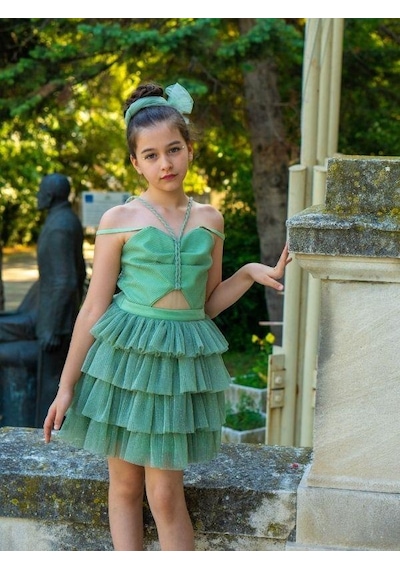 Zekids Kız Çocuk Simli Önü Pencere Detaylı Kısa Kat Kat Tasarım Abiye-15758 Yeşil