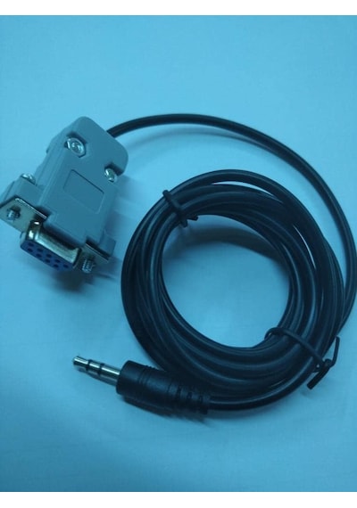 9 Pin Dişi - 3.5 Mm Stereo Rs-232 Seri Yazılım Kablosu 1.5 Metre Standart