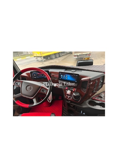 Mercedes Actros 2021 Torpido, Konsol, Trim, Göğüs Maun Kaplama Maun Renk
