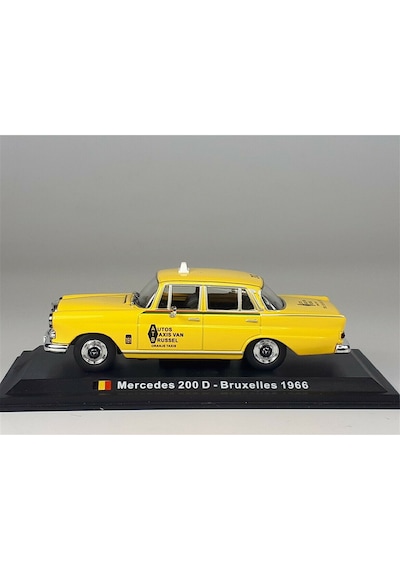1:43 1966 Mercedes Benz 200 Bruxelles Taxi