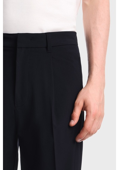 Emporio Armani Fermuarlı Ve Cepli Pantolon Erkek Pantolon Em006355 Af21368 Ub118 Lacivert