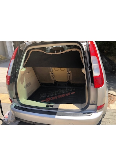 Ford C-max 2005-2006 Arası 3d Kauçuk Kokusuz Bagaj Havuzu
