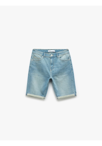 Koton Katlamalı Paça Bermuda Slim Fit Denim Şort Açık İndigo 5sam40003ıd Açık İndigo Koton Katlamalı Paça Bermuda Slim Fit Denim Şort Açık İndigo 5sam40003ıd Açık İndigo