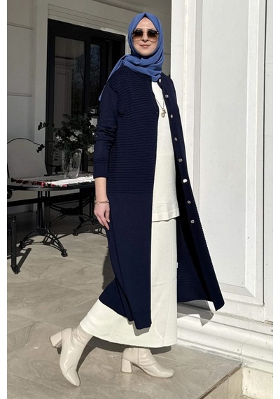 Rabia Şamlı Manolya Lacivert Triko Hırka Normal