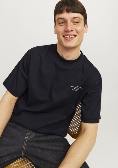 Jack & Jones Erkek Gögüs Baskili Tisört - Blachad 12259357 Black Siyah