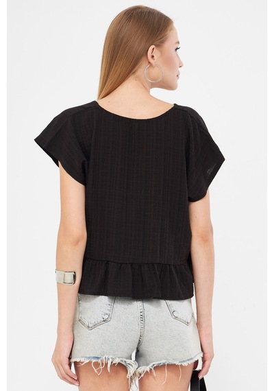 Armonika Kadın Siyah Yarasa Kol Yakası Bağlamalı Eteği Fırfırlı Oversize Crop Bluz Arm-24y001088