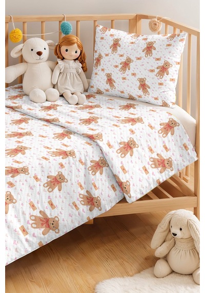 Evimde Bambaşka Ayıcıklı Pembe Kız Çocuk Pike Takımı - Kalpli Bej Bebek Odası Mevsimlik Yatak Örtüsü - 160x220 CM Evimde Bambaşka Ayıcıklı Pembe Kız Çocuk Pike Takımı - Kalpli Bej Bebek Odası Mevsimlik Yatak Örtüsü - 160x220 CM