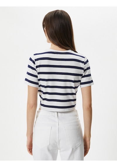 Koton Crop Tişört Bisiklet Yaka Kısa Kollu Pamuklu Lacivert Çizgili 4sak50013ek 4SAK50013EK7S1 Lacivert Koton Crop Tişört Bisiklet Yaka Kısa Kollu Pamuklu Lacivert Çizgili 4sak50013ek 4SAK50013EK7S1 Lacivert