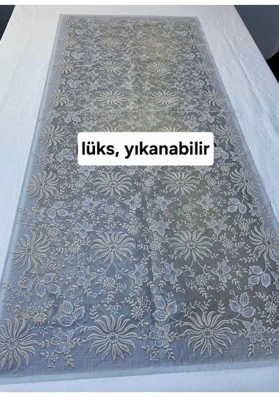 Dökümlü Tül Dantel İşleme Görünümlü Hafif Transparan Lüks Dikdörtgen Kaymaz Yıkanabilir Dikdörtgen Pvc Muşamba Masa Örtüsü Krem Dökümlü Tül Dantel İşleme Görünümlü Hafif Transparan Lüks Dikdörtgen Kaymaz Yıkanabilir Dikdörtgen Pvc Muşamba Masa Örtüsü Krem