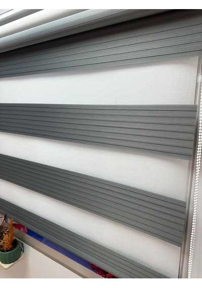 Çift Mekanizmalı Zebra Stor Perde Geniş Gri-beyaz