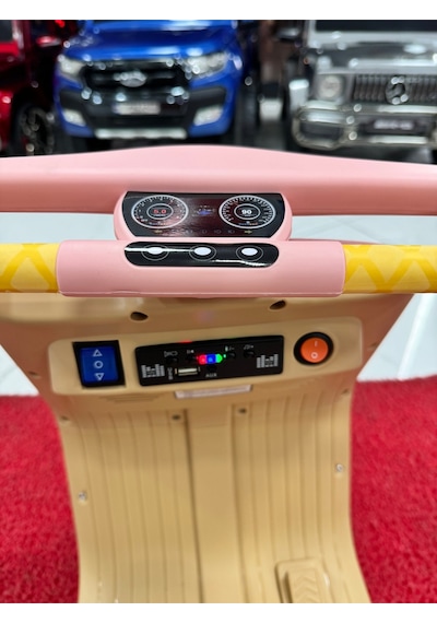 Oyuncaksepeti Vespa Akülü Motor 12 Volt 2-5 Yaş Pembe
