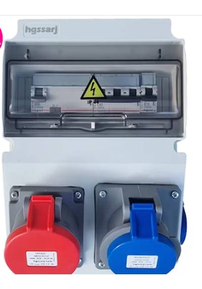 Charger İkili Montajlı Kombinasyon Kutusu 5x32a Ve 1x16a Priz Sigortaları Ve Kaçak Akım Rölesi İçerisinde 22 kw