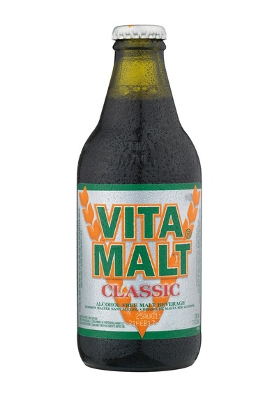 Vitamalt Classic Emziren Anneler için Malt İçecek 6 x 330 ML