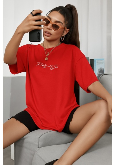 El Baskılı Oversize Beyaz T-shirt Kirmizi