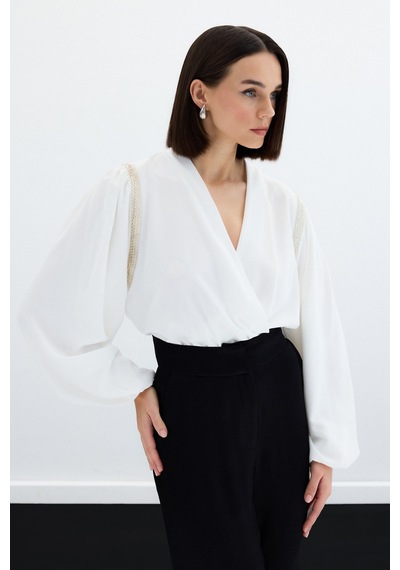 Sateen Aksesuar Detaylı Bodysuit Bluz - Ekru