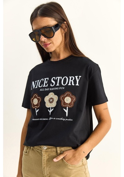 Shade Kadın Nice Story Yazı Ve Nakış Detaylı Relaxed Fit T-shirt 7635 60286116 - Siyah