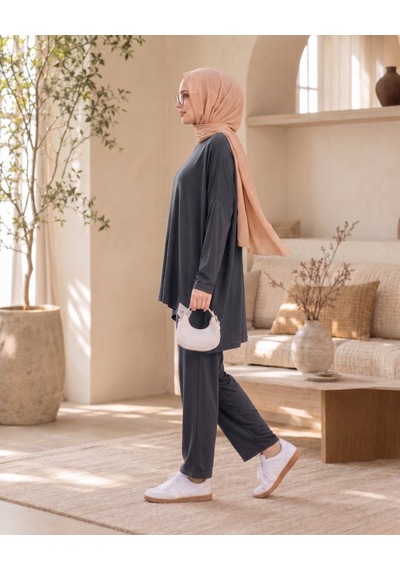 Unika Boutique Kadın Arma Detaylı Salaş İkili Takım Antrasit