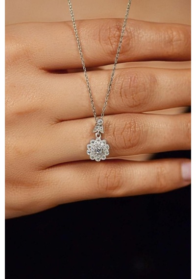 Roza Silver Zirkon Taşlı Rodyum Elmas Montür Çiçek Gümüş Kolye